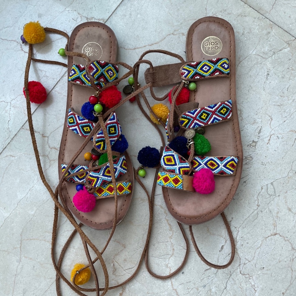 Colorful pompom fun sandals